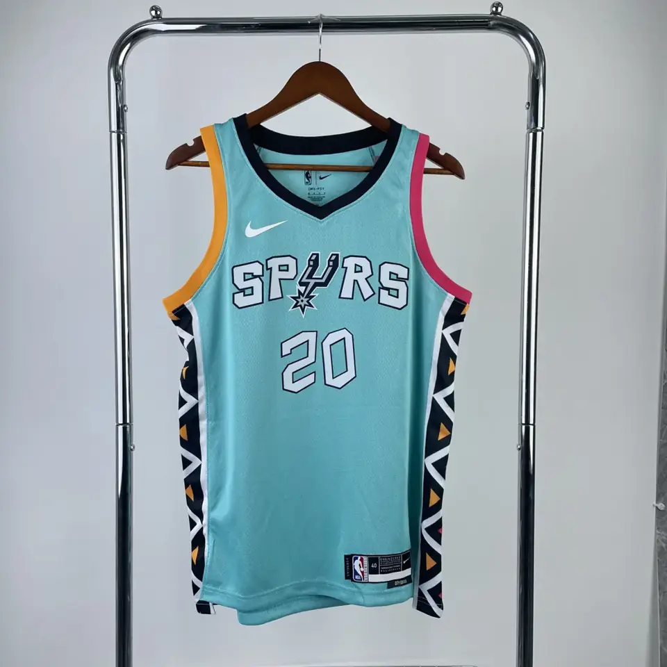 Foto 1 de Temporada 23 Spurs City Edition nº20 Ginóbili