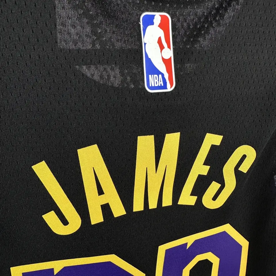 Foto 5 de Juvenil: Temporada 24 Lakers City Edition nº 23 James