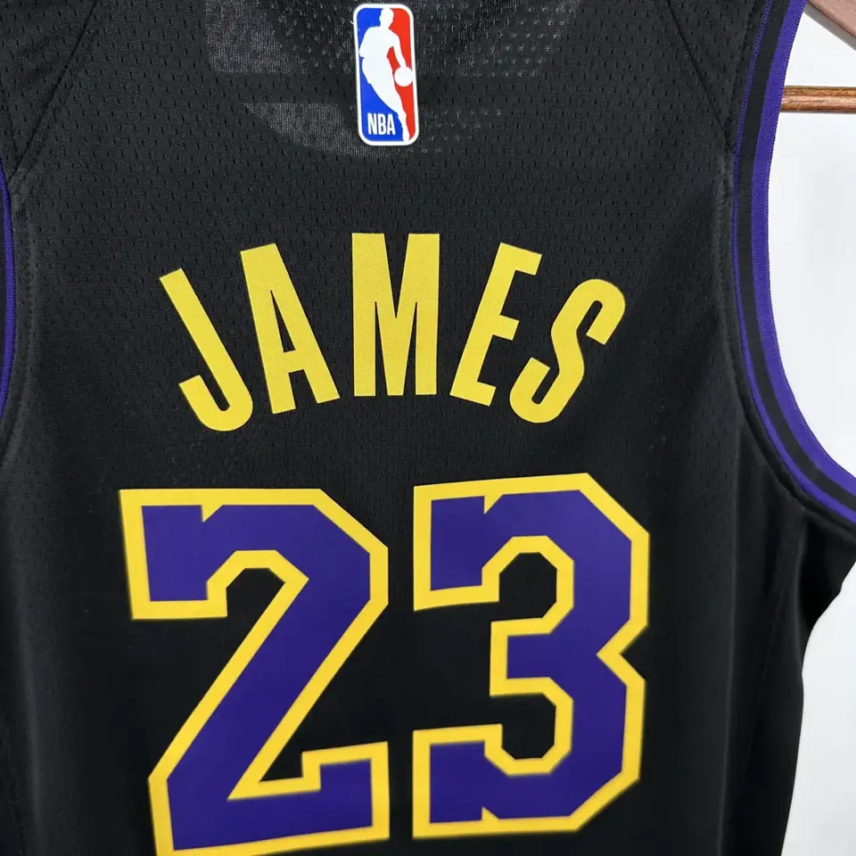Foto 6 de Juvenil: Temporada 24 Lakers City Edition nº 23 James