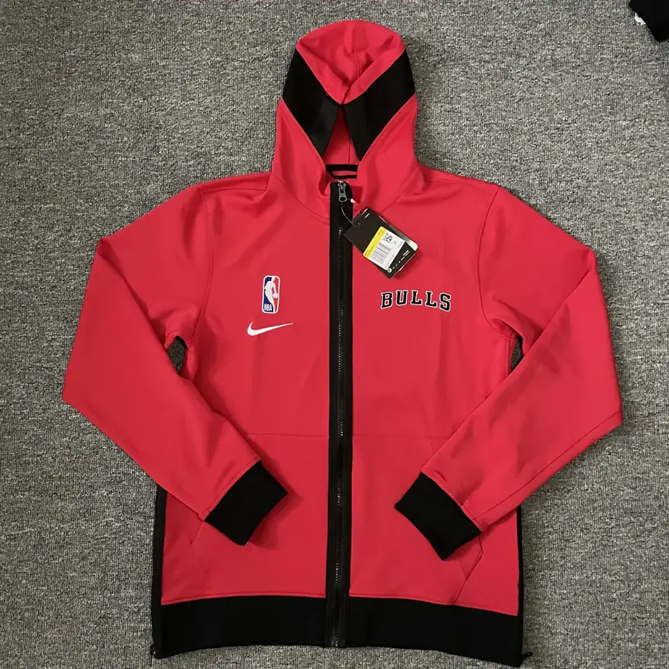 Foto 3 de Producto auténtico de tienda oficial internacional: chaqueta de calentamiento versión de jugador GI de los Bulls de Chicago