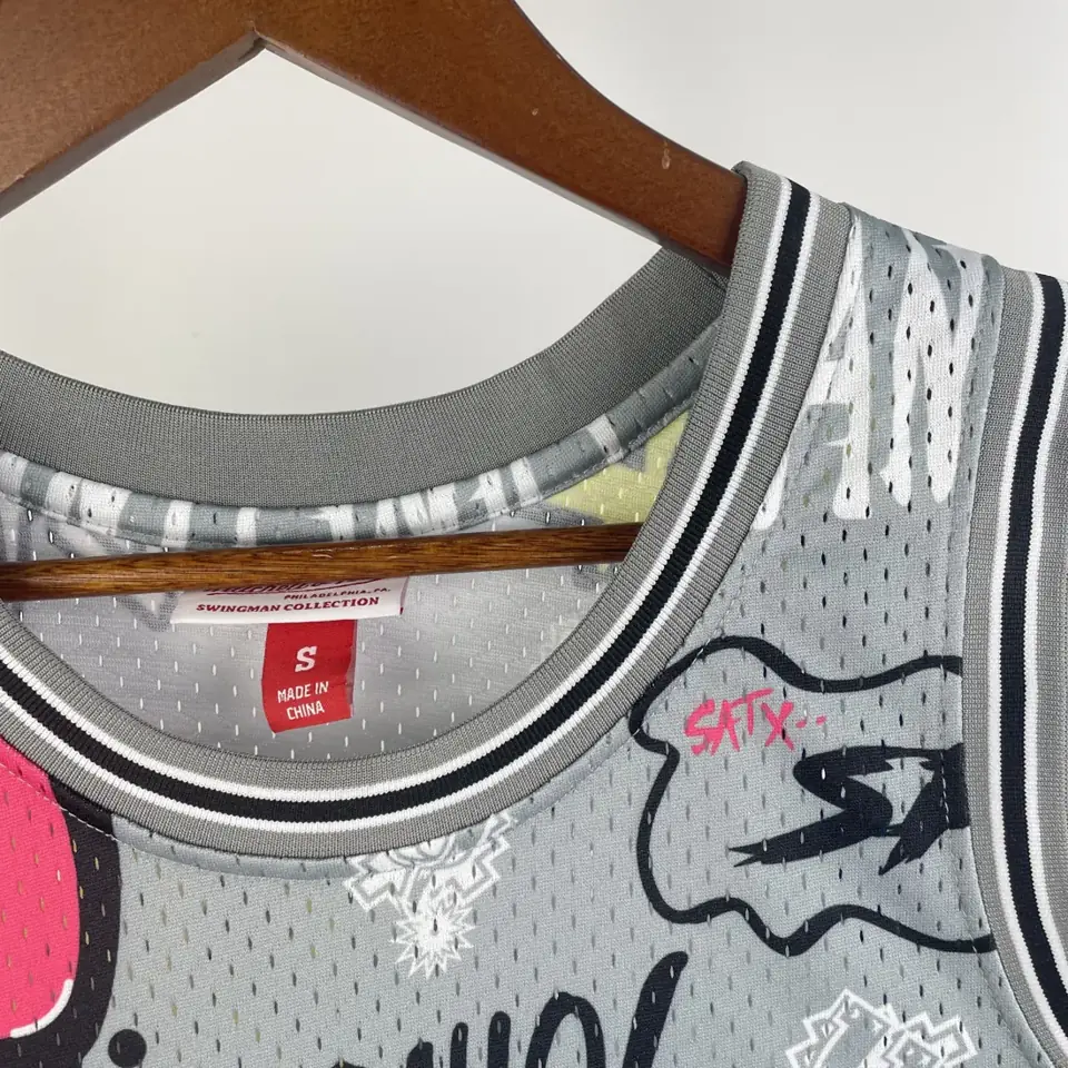 Foto 6 de Camiseta retro termoimpresa MN: SW Spurs temporada 98/99 grafiti número 21 Duncan