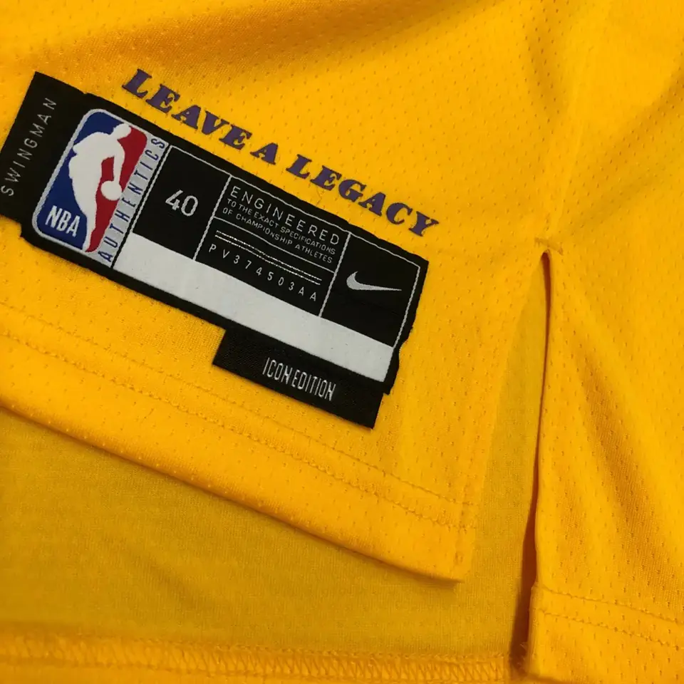 Foto 3 de Lakers cuello redondo amarillo nº 1 Russell