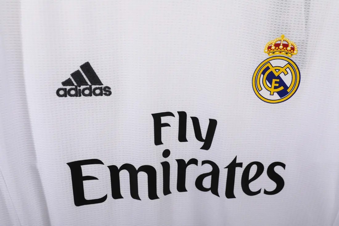 Foto 7 de Manga larga: Temporada 2015/16 Real Madrid local 3B
