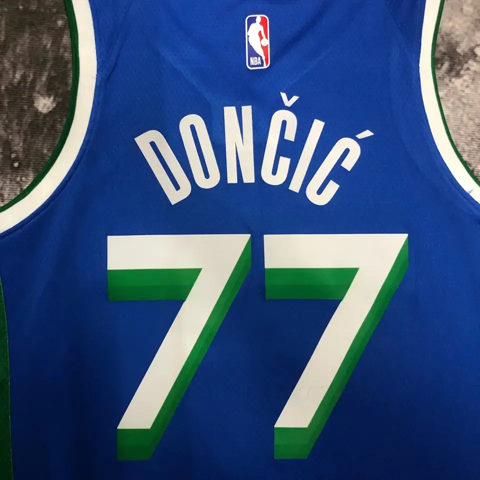 Foto 6 de Temporada 23 Dallas Mavericks edición City nº 77 Doncic