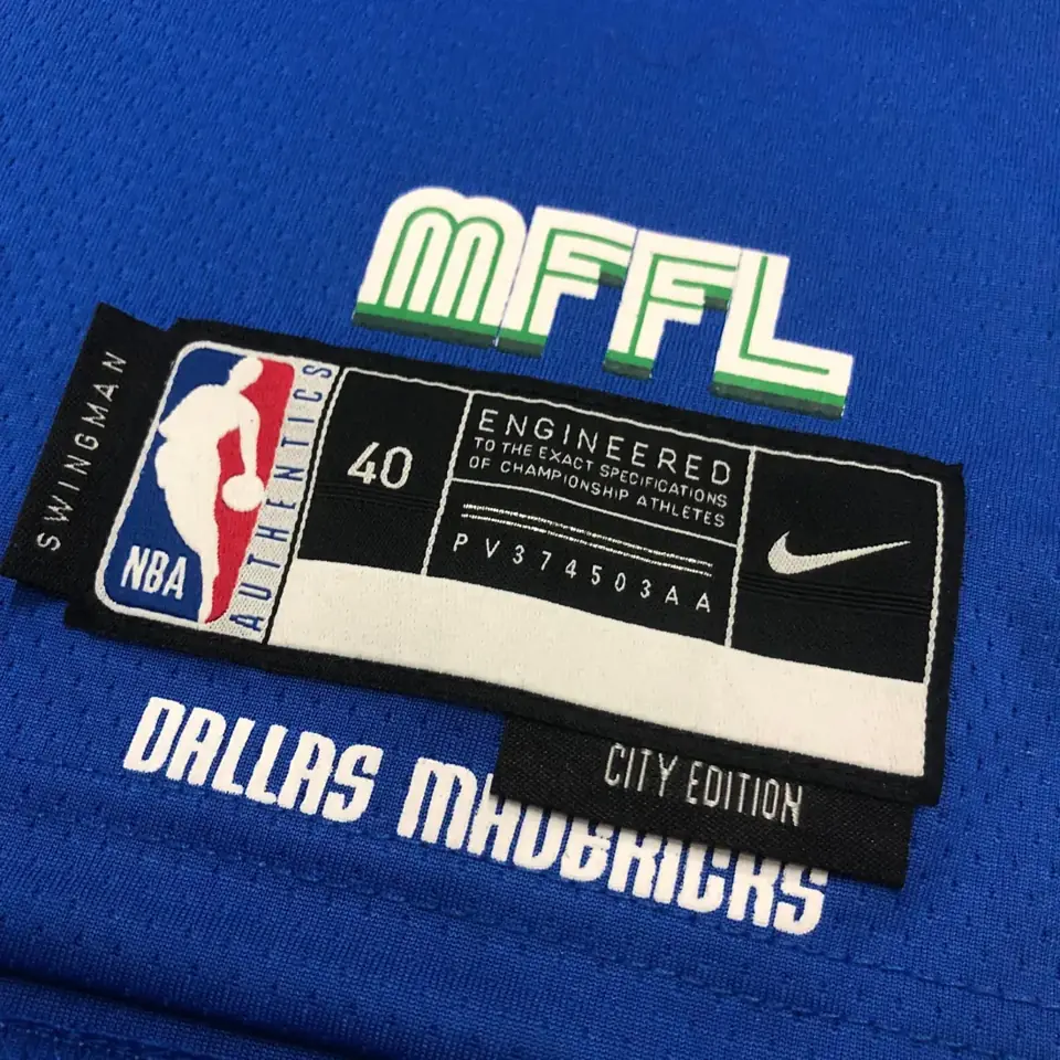 Foto 7 de Temporada 23 Dallas Mavericks edición City nº 77 Doncic