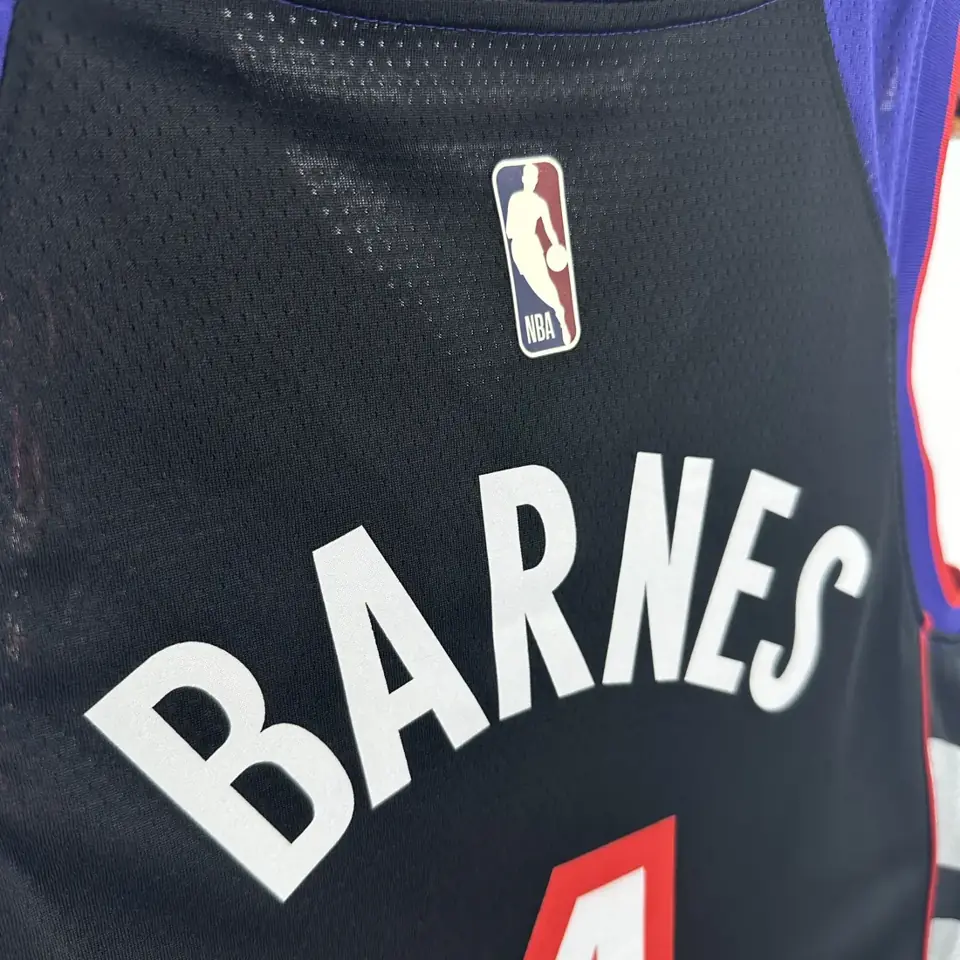 Foto 7 de Temporada 25 Raptors retro número 4 Barnes