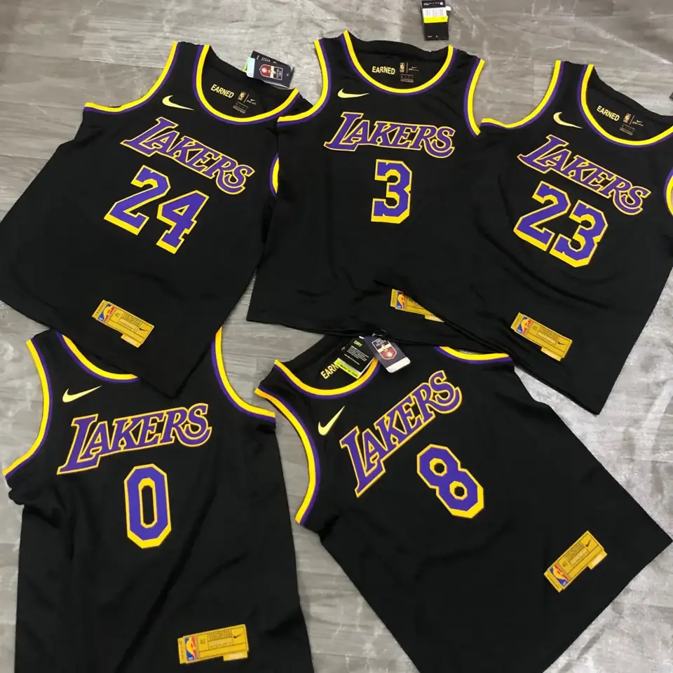 Foto 2 de Temporada 21 Los Angeles Lakers Edición Earned nº 24 Kobe