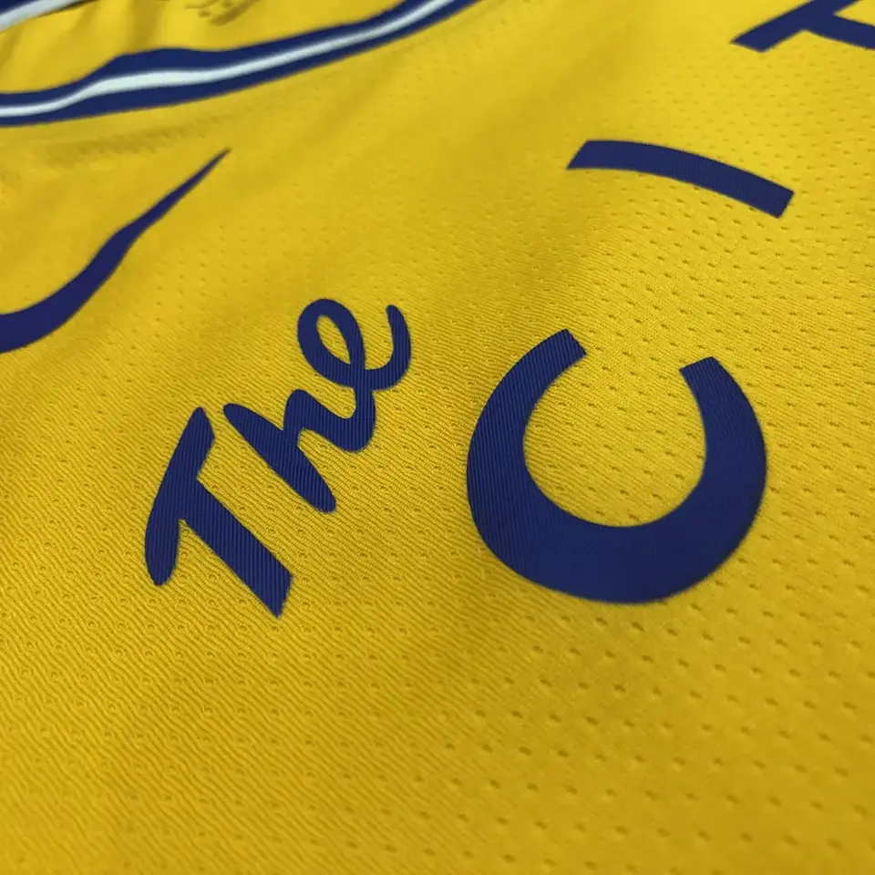 Foto 5 de Golden State Warriors edición tranvía, amarillo, nº 6 Nick Young
