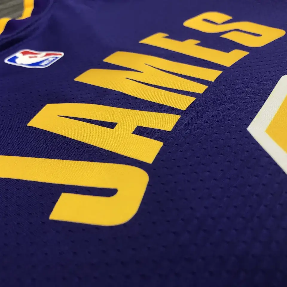 Foto 4 de Lakers de Los Ángeles morado cuello en V n.º 6 LeBron James