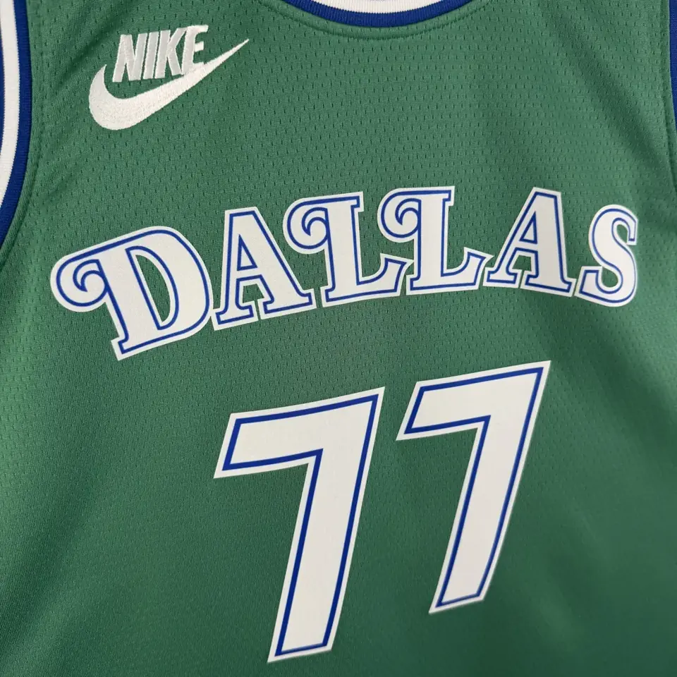 Foto 6 de Temporada 26 Mavericks retro verde nº 77 Doncic