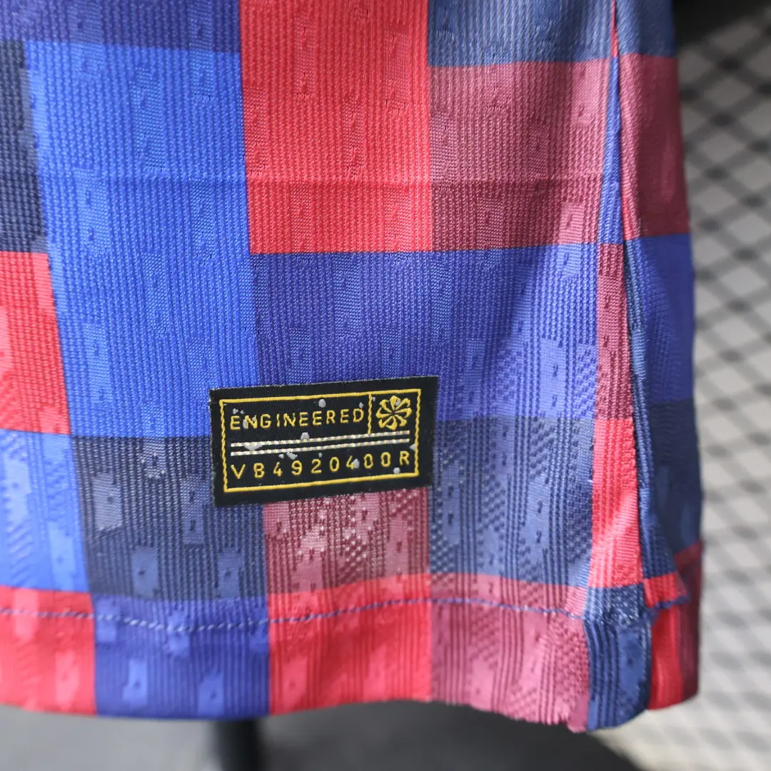 Foto 3 de Versión jugador 26.27 FC Barcelona camiseta prepartido S a 2XL
