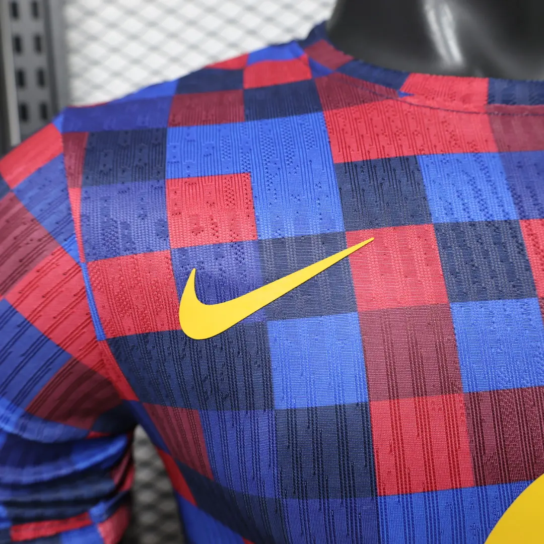 Foto 7 de Versión jugador 26.27 FC Barcelona camiseta prepartido S a 2XL