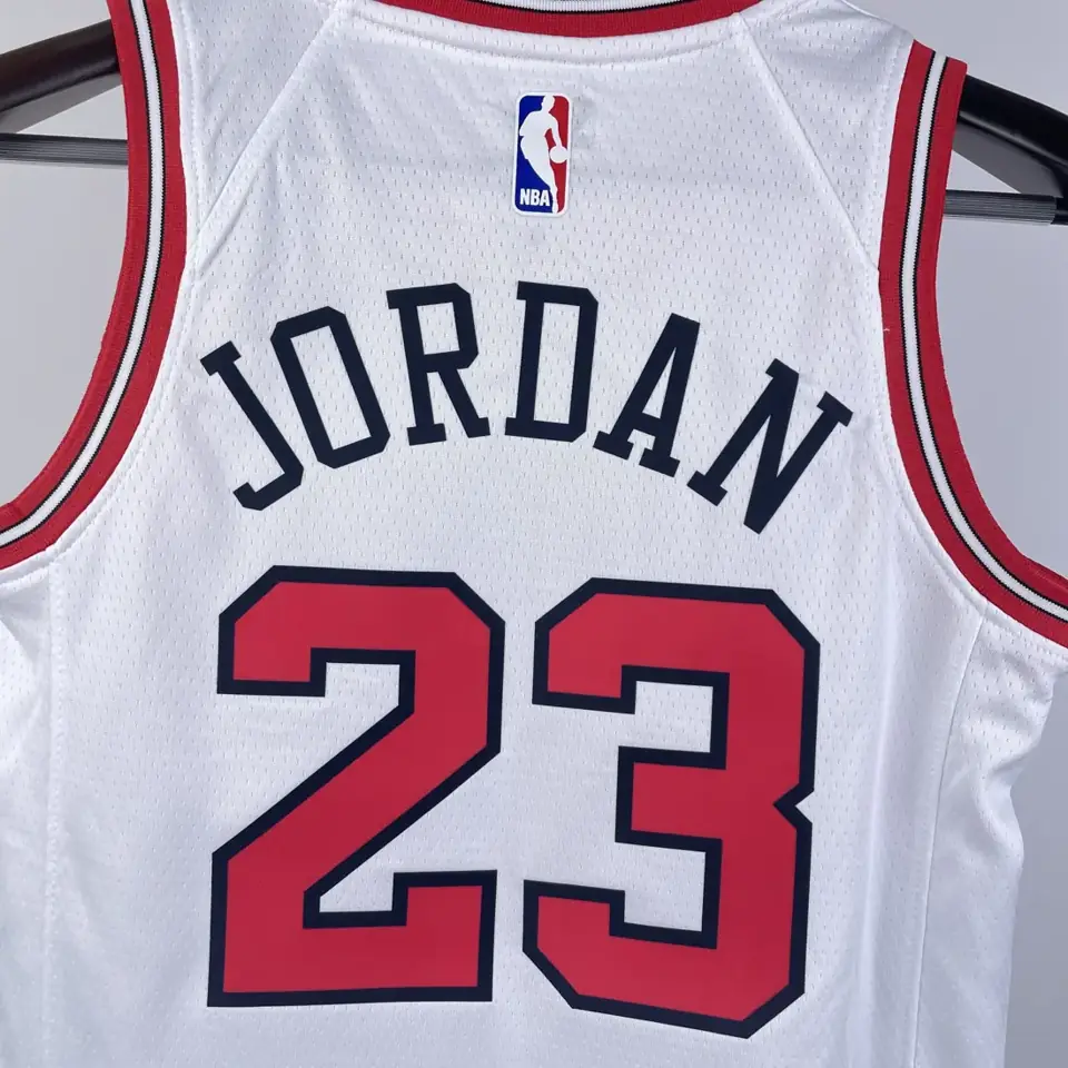 Foto 7 de Juvenil para niños: Bulls blanco nº 23 Jordan