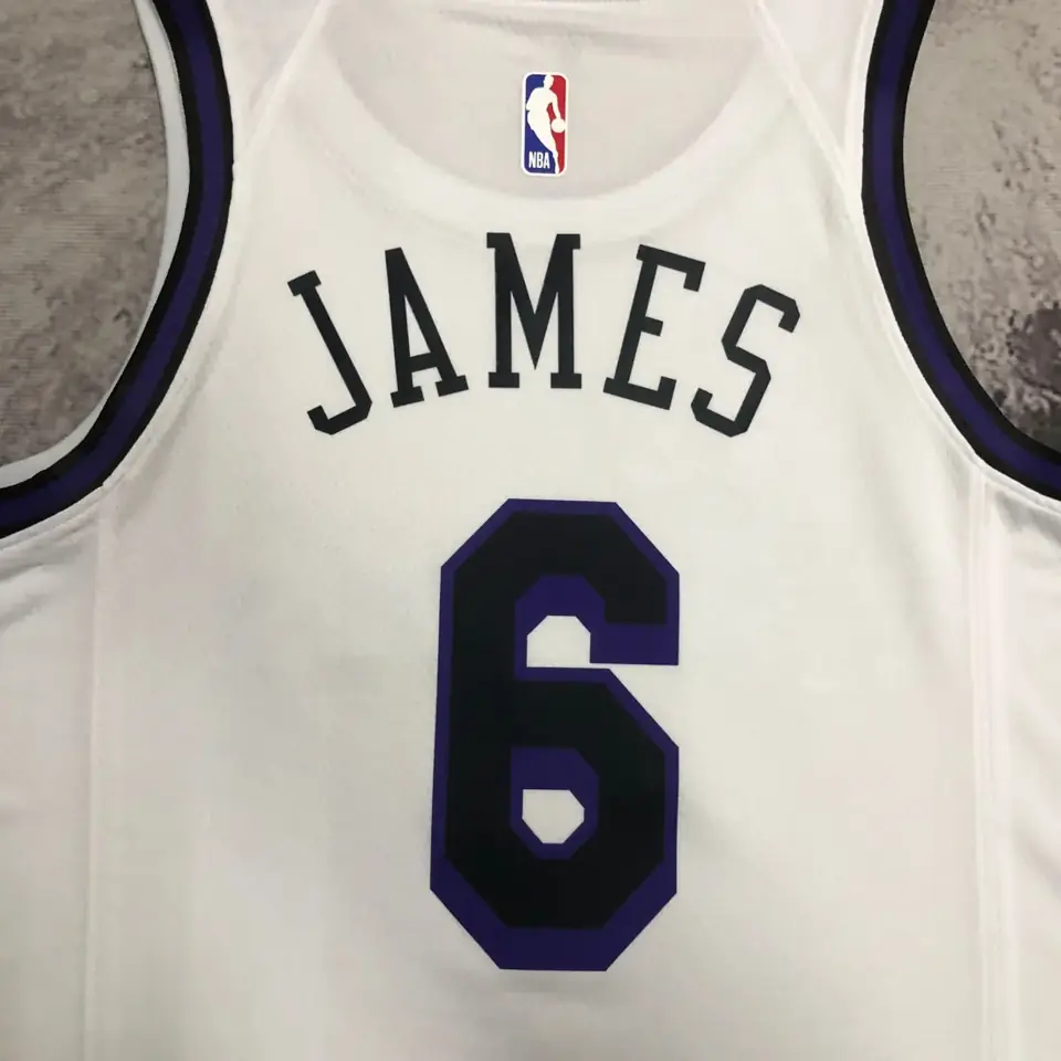 Foto 2 de Temporada 23 Lakers Edición City nº 6 James