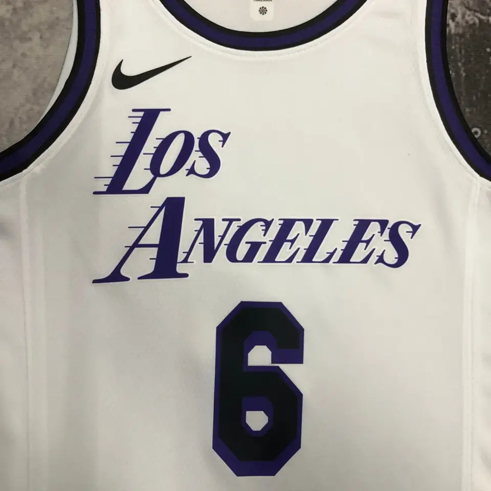 Foto 5 de Temporada 23 Lakers Edición City nº 6 James