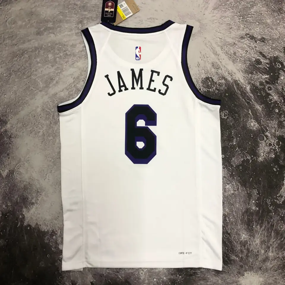 Foto 6 de Temporada 23 Lakers Edición City nº 6 James