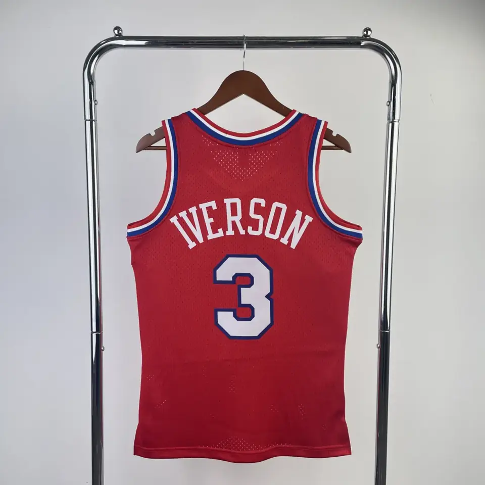 Foto 4 de Camiseta retro termoimpresa versión aficionado MN: Philadelphia 76ers temporada 1996/97 rojo de novato nº3 Iverson