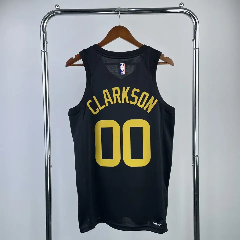 Foto 2 de Temporada 23 Jazz Jordan Edición Limitada Número 00 Clarkson