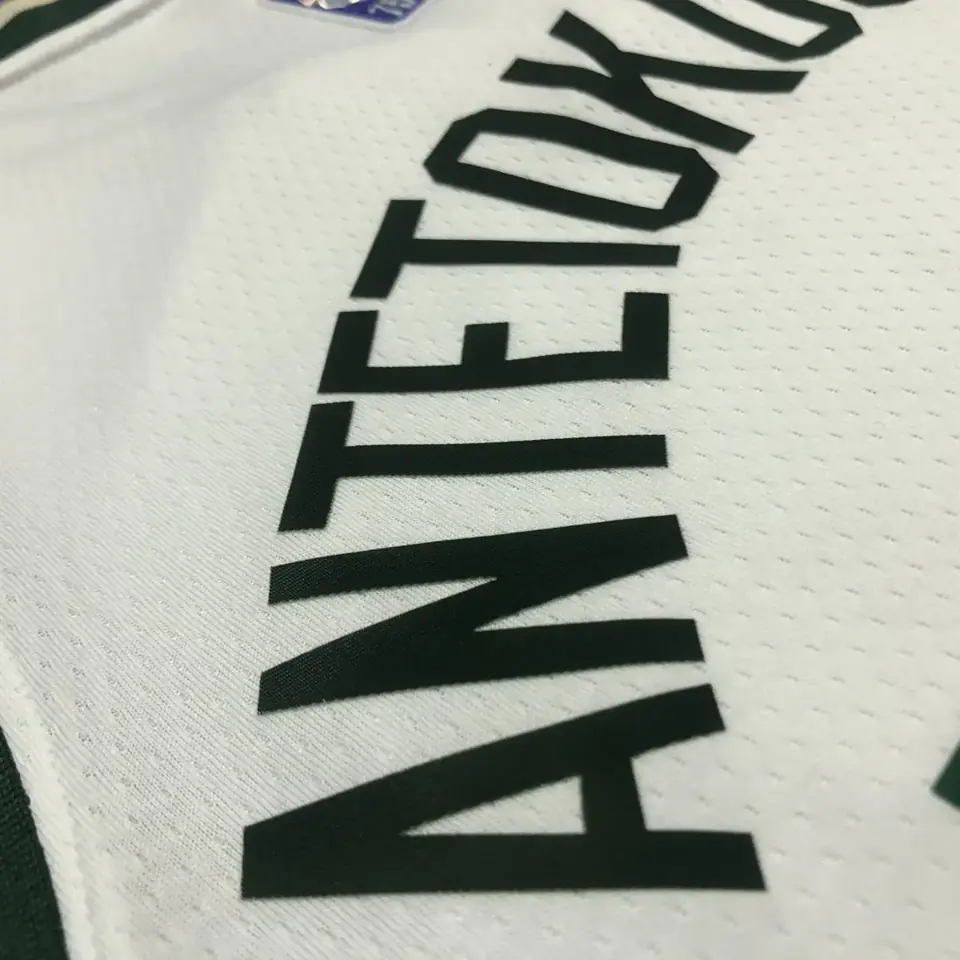 Foto 7 de Temporada 22 Bucks Edición City n.º 34 Antetokounmpo