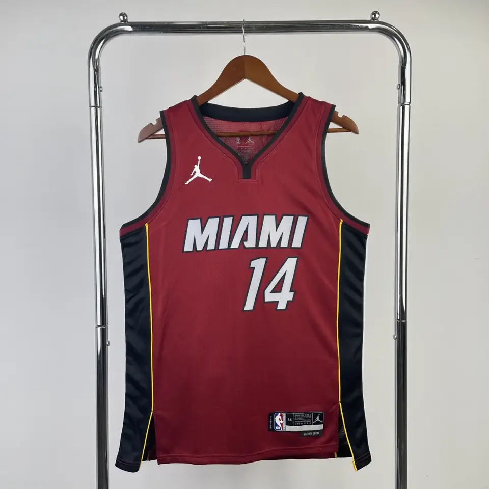 Foto 1 de Temporada 23 Heat Edición limitada Flyman nº 14 Herro