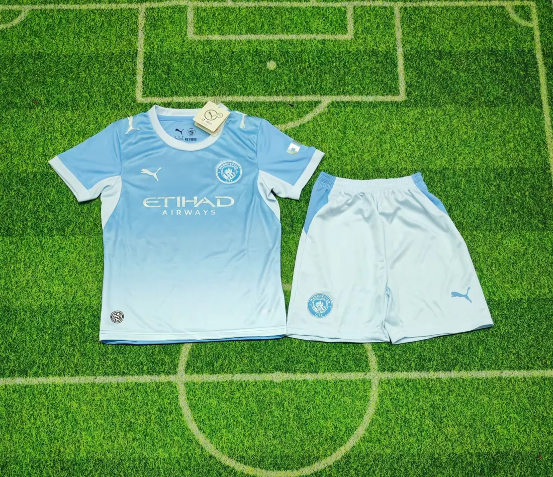 Foto 1 de 26-27 Manchester City local infantil