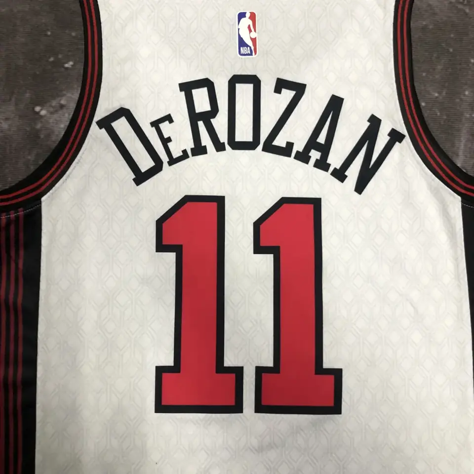 Foto 7 de Temporada 23 Chicago Bulls City Edition nº 11 DeRozan