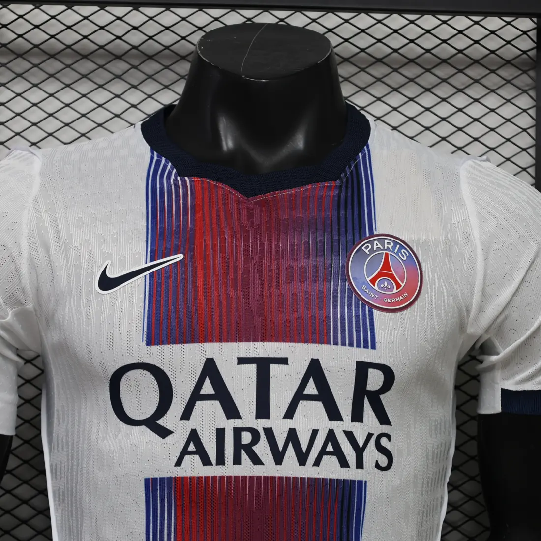 Foto 8 de Versión jugador 26.27 PSG visitante S-3XL