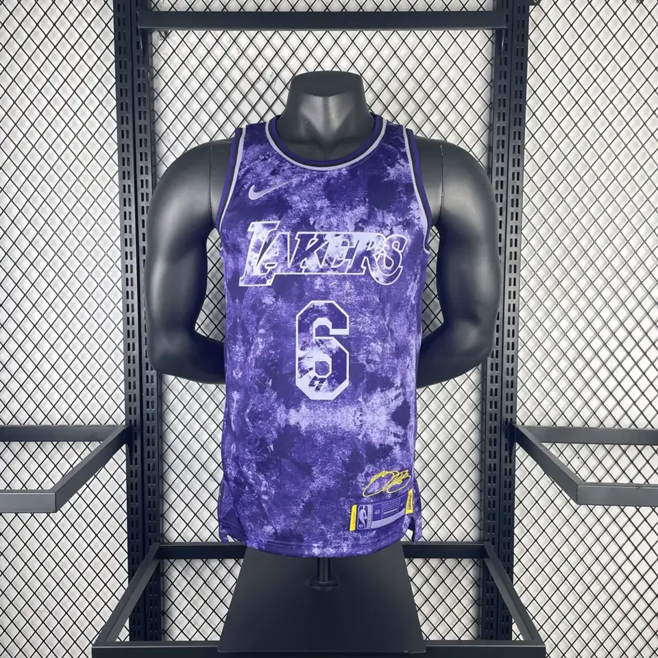 Foto 3 de Temporada 23 edición de honor Lakers nº 6 James