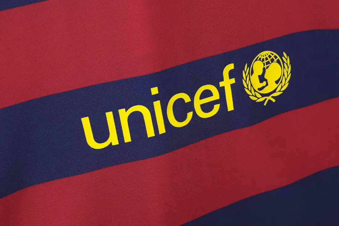 Foto 2 de Manga larga: Temporada 2015/16 FC Barcelona local 3B