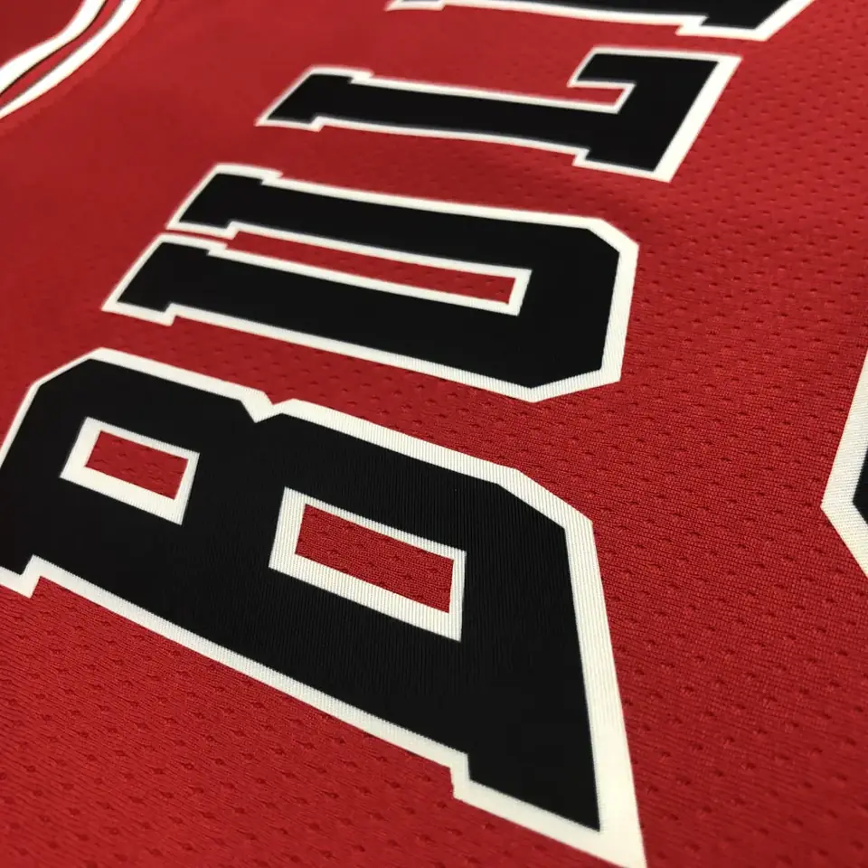 Foto 8 de Bulls cuello redondo rojo nº 33 Scottie Pippen