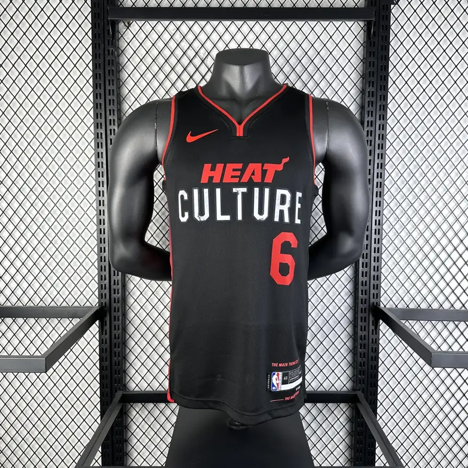 Foto 3 de Temporada 24 Heat Edición Ciudad número 6 James