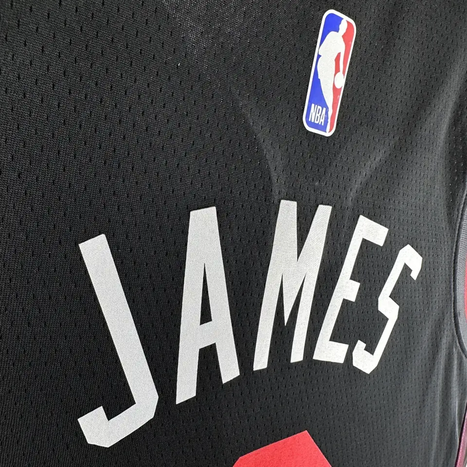Foto 4 de Temporada 24 Heat Edición Ciudad número 6 James
