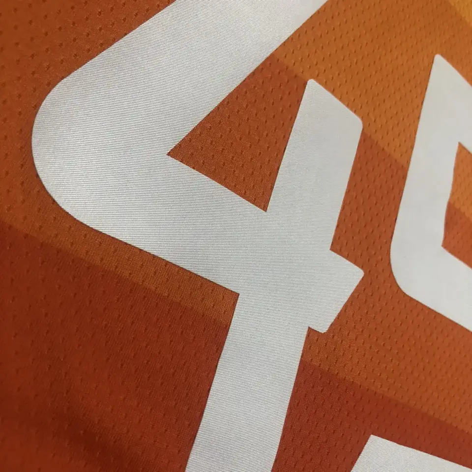 Foto 8 de Jazz temporada 19 degradado arcoíris #45 Donovan Mitchell