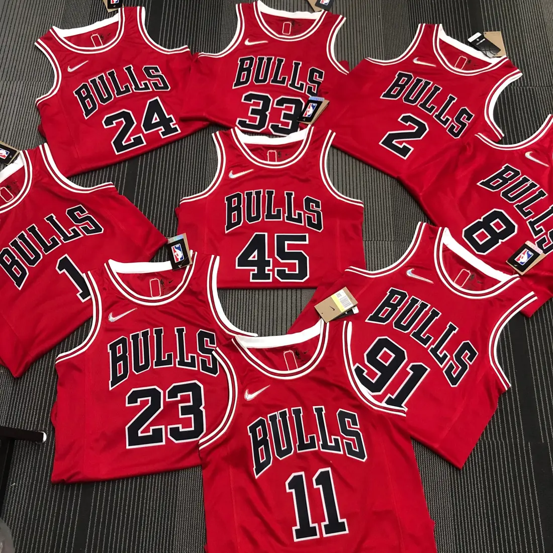 Foto 3 de 75 aniversario Bulls rojo número 2 Ball