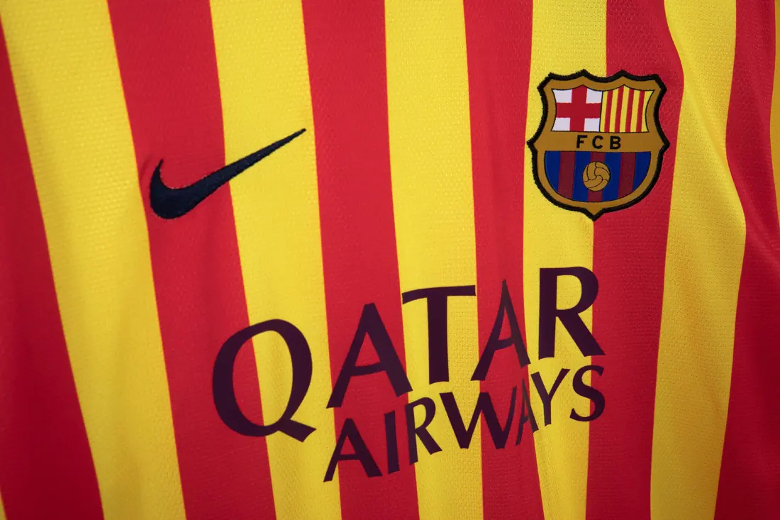 Foto 8 de Temporada 2013/14 FC Barcelona visitante amarilla retro 5A