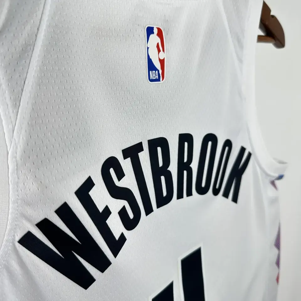 Foto 5 de Temporada 25 Nuggets Edición Ciudad número 4 Westbrook