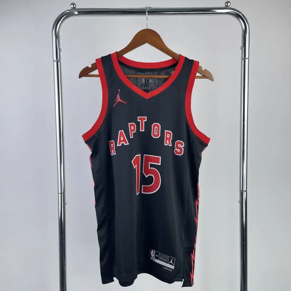 Foto 1 de Raptors, temporada 23, Edición Jumpman limitada, número 15 Carter