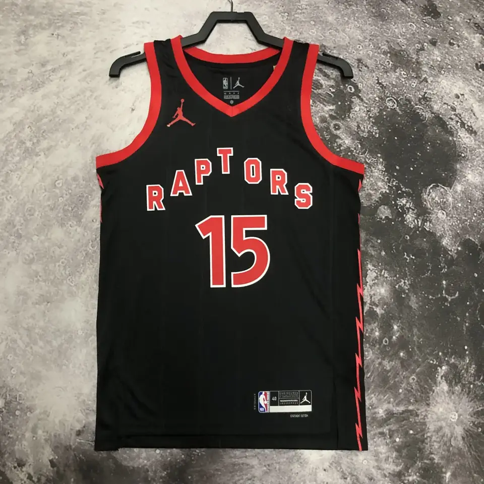 Foto 8 de Raptors, temporada 23, Edición Jumpman limitada, número 15 Carter