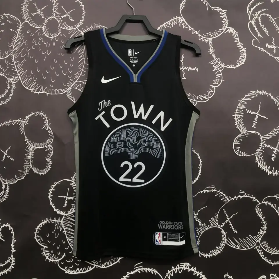 Foto 1 de Temporada 20 Warriors negro y gris número 22 Wiggins