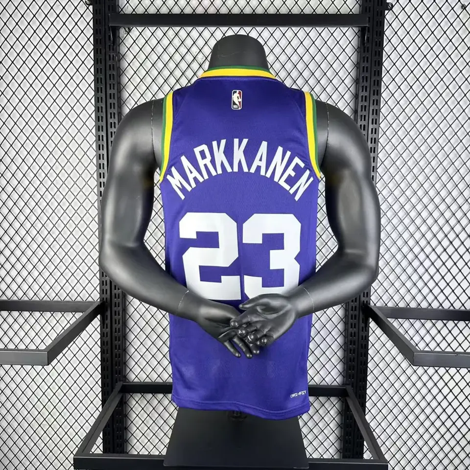 Foto 2 de Temporada 24 Jazz retro nº 23 Markkanen