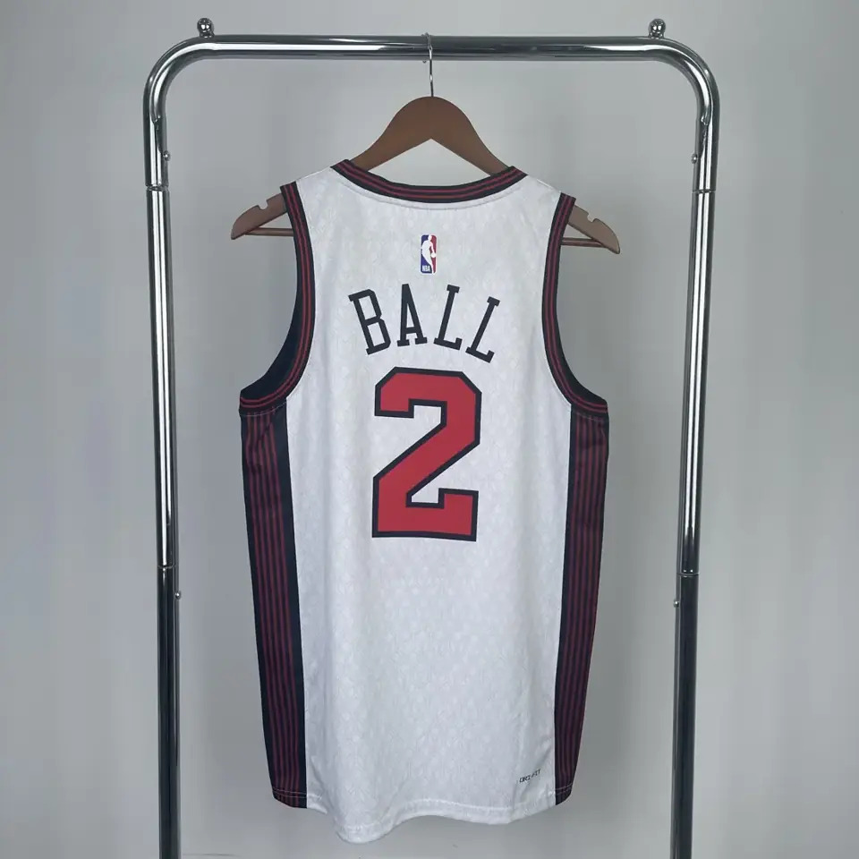 Foto 2 de Temporada 23 Chicago Bulls City Edition nº 2 Ball