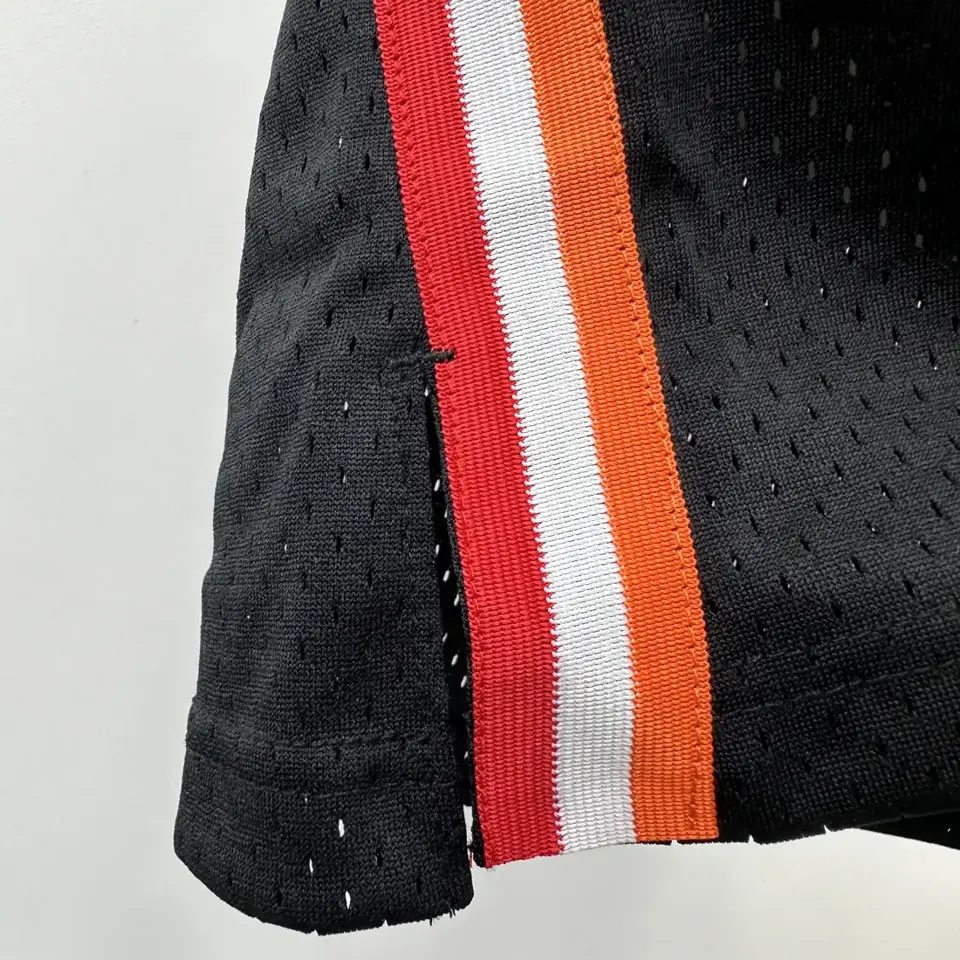 Foto 4 de MN camiseta retro termoimpresa SW: Heat temporada 13/14 Noche Retro nº 6 James