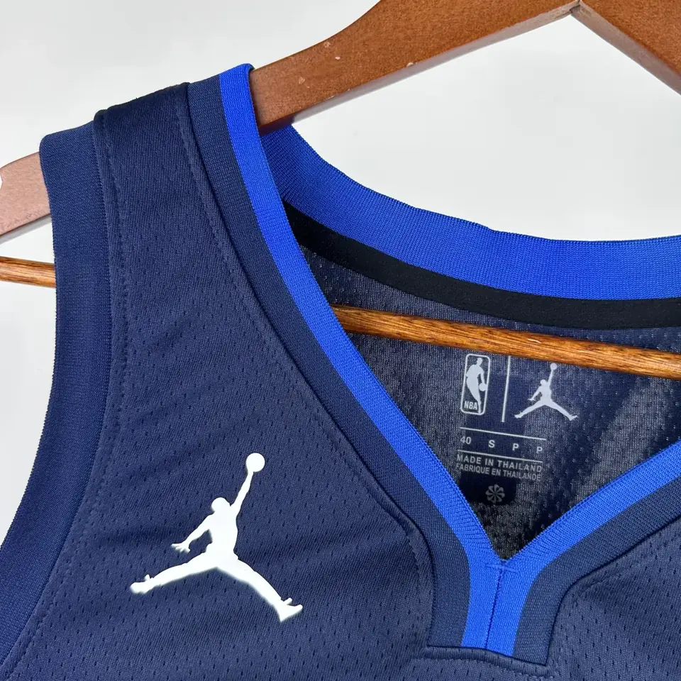 Foto 4 de Temporada 2021 Mavericks Jumpman Edición Limitada #11 Irving