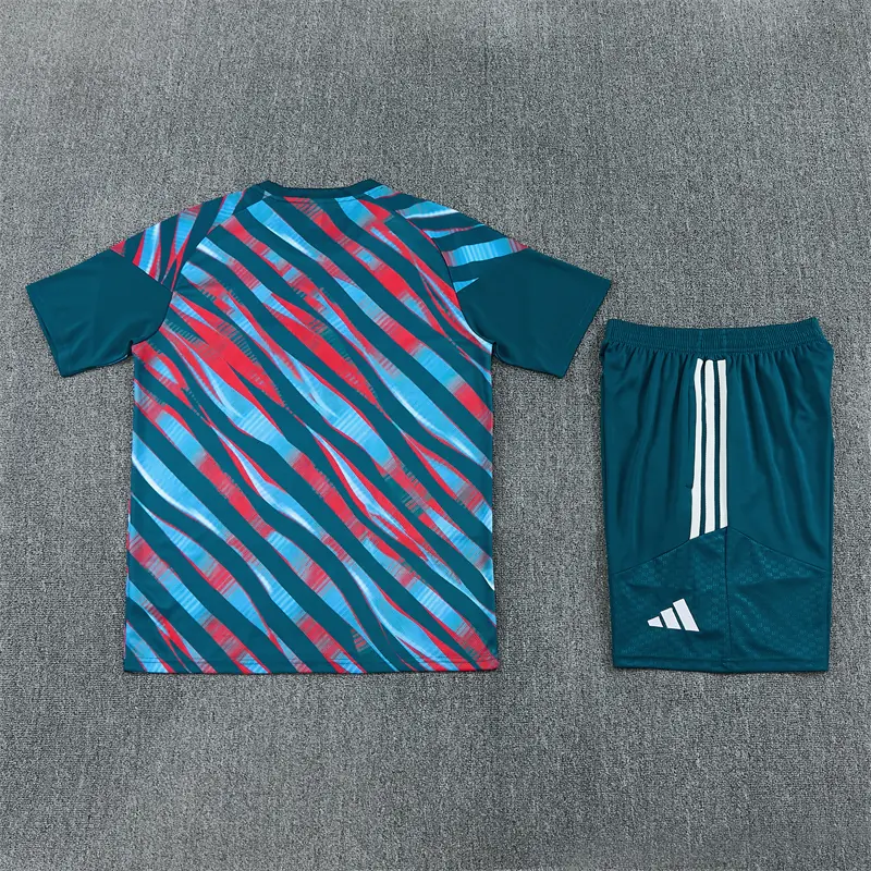 Foto 7 de 26/27 camiseta de manga corta del Arsenal roja y azul [edición camuflaje]