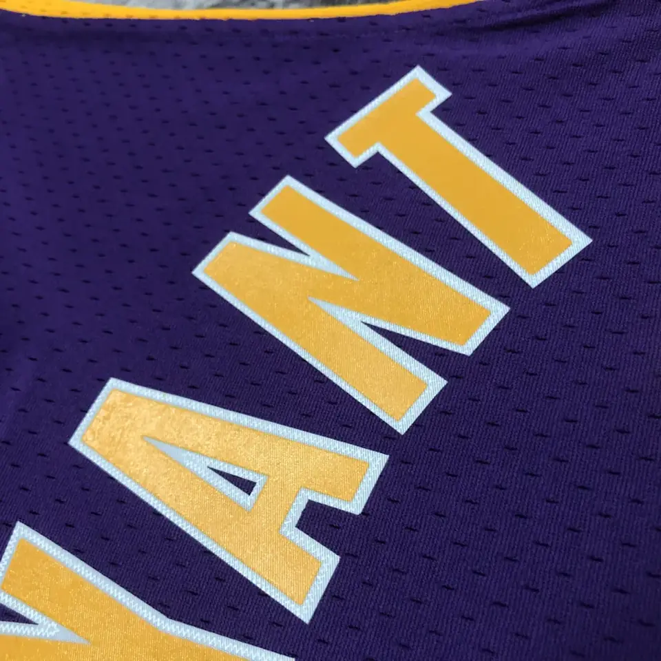 Foto 3 de Camiseta retro MN termosellada: SW Lakers temporada 08/09 cuello en V morado número 24 Kobe