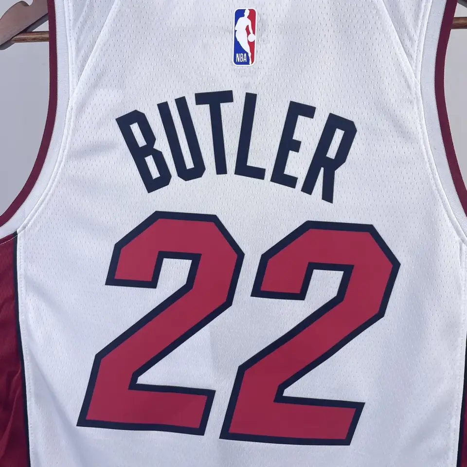 Foto 2 de Heat cuello en V blanco nº 22 Jimmy Butler