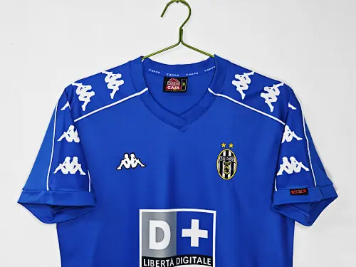 Foto 2 de Temporada 1999/00 Juventus visitante azul 8A