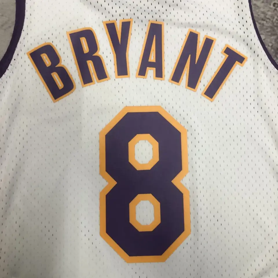 Foto 7 de MN camiseta retro termoimpresa: SW Lakers temporada 03/04 cuello en V blanco nº 8 Kobe Bryant