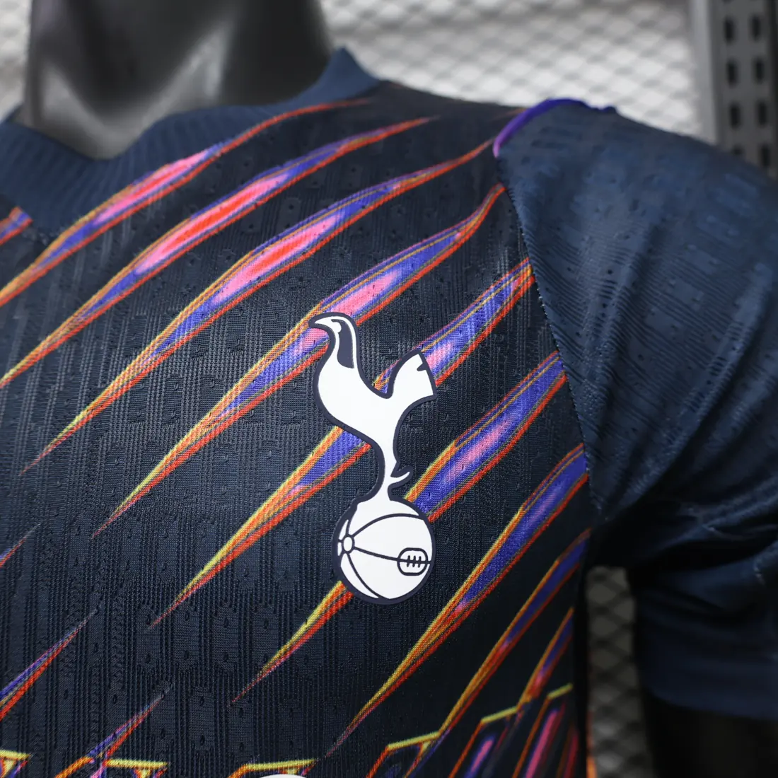 Foto 8 de Versión jugador 26-27 Tottenham visitante S a 2XL