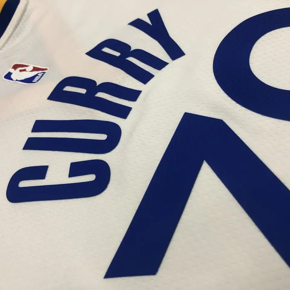 Foto 6 de Temporada 20 Warriors cuello en V blanco nº 30 Curry